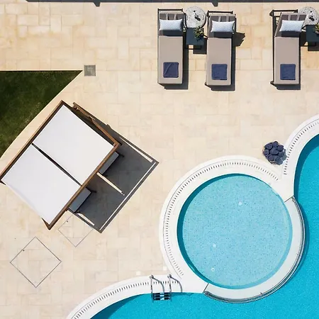 فيلة Aelia Residence, Wellness & Leisure With Heated Pool, By Thinkvilla سْكاليتا