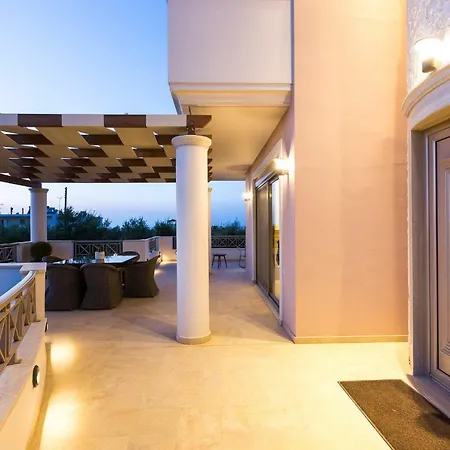 Aelia Residence, Wellness & Leisure With Heated Pool, By Thinkvilla Villa *